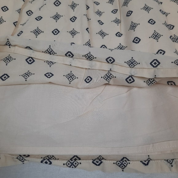 Gap Smocked Spaghetti‎ Strap Camisole Geometric Print Size XS Girls - Picture 3 of 7